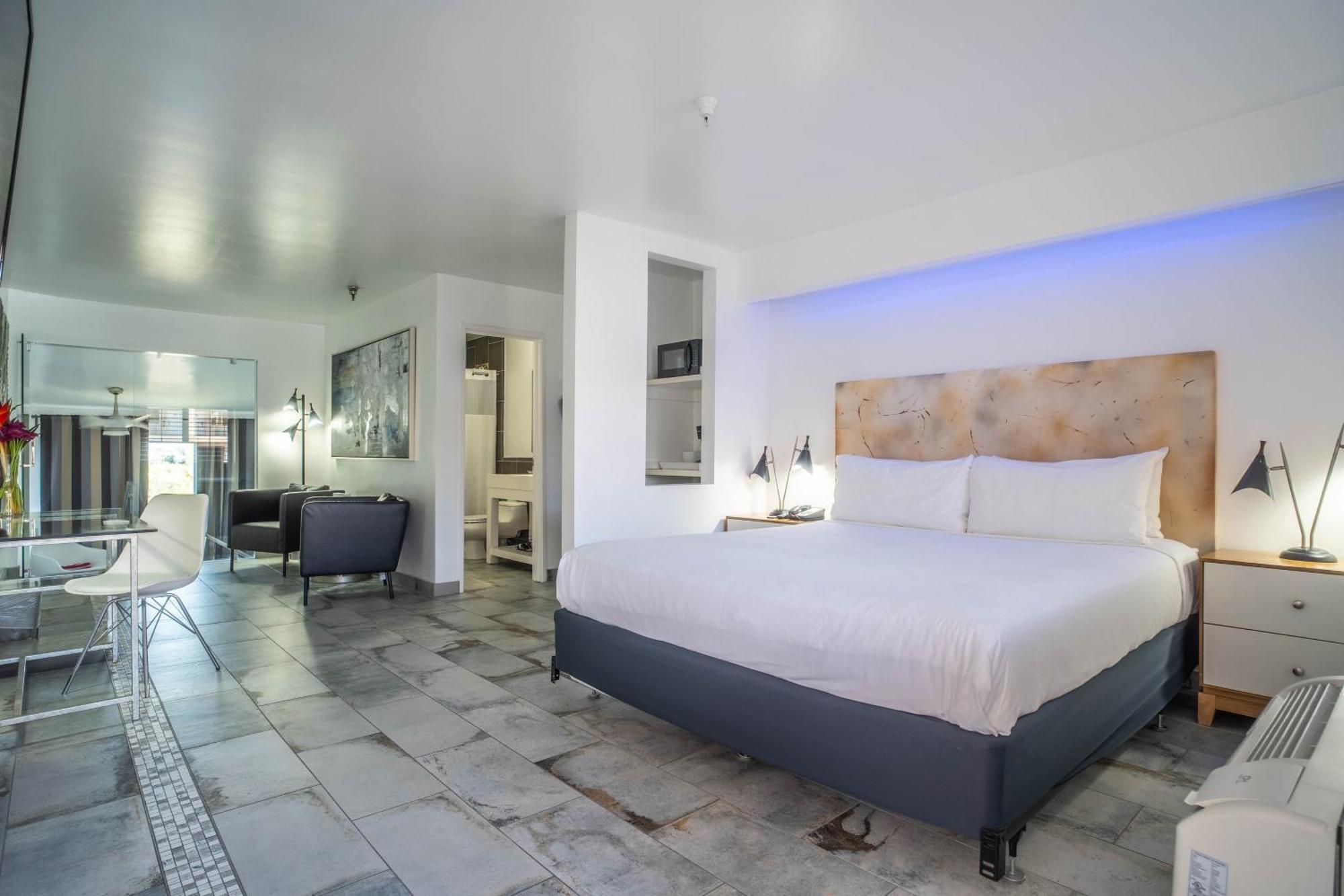 Aqua Soleil Hotel And Mineral Water Spa Дезерт-Хот-Спрингс Экстерьер фото